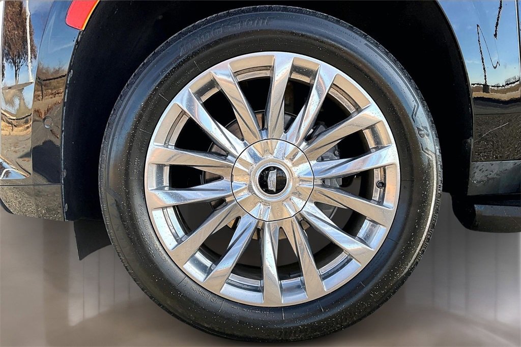 Used 2021 Cadillac Escalade Premium Luxury image 8