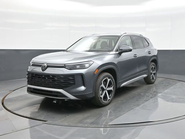 New 2026 Volkswagen Tiguan SE image 3