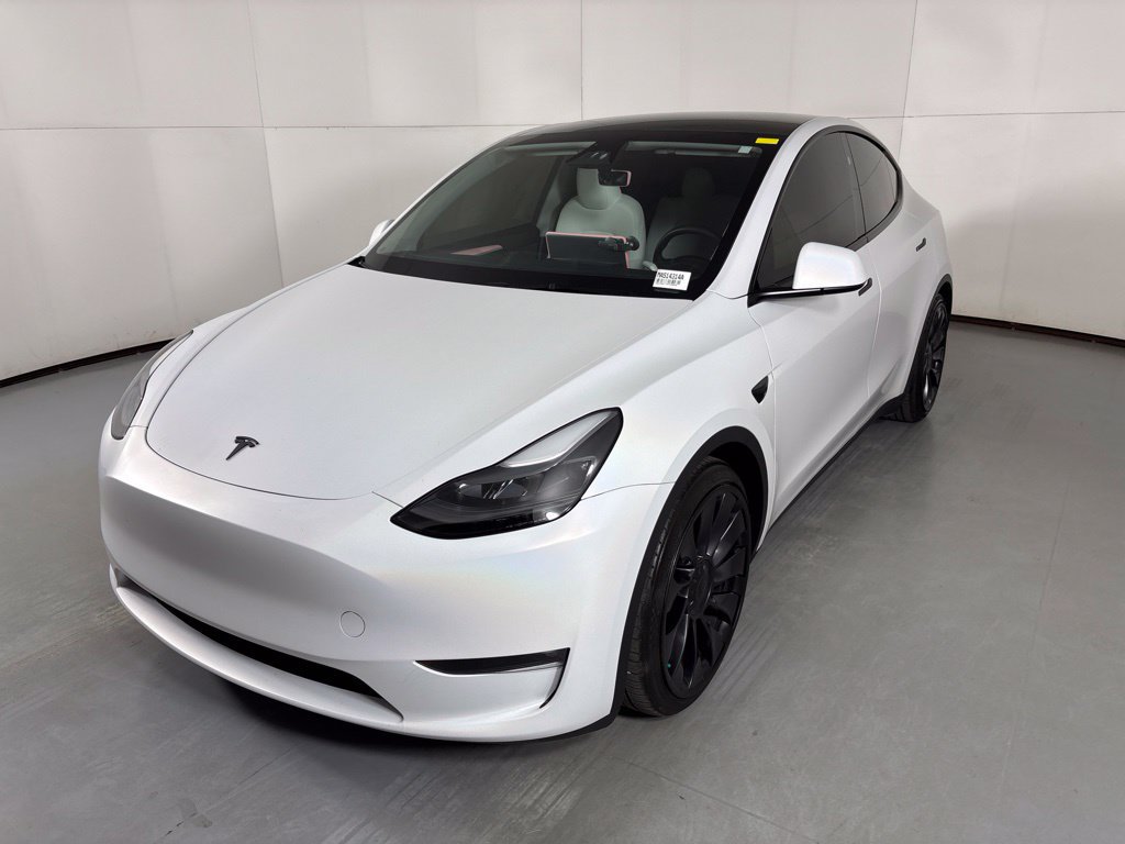 Used 2024 Tesla Model Y Performance AWD/4WD image 4