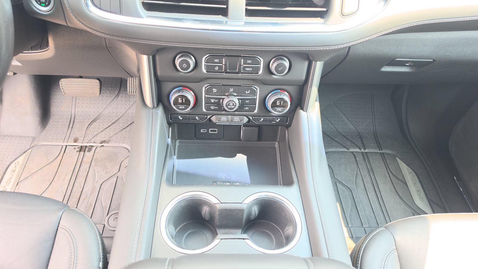 Used 2023 Chevrolet Tahoe Z71 AWD/4WD image 17
