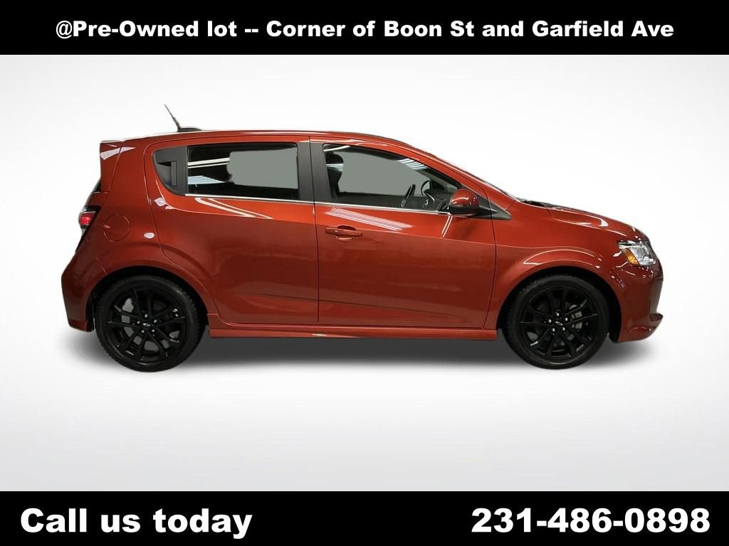 Used 2020 Chevrolet Sonic Premier w/ Driver Confidence Package image 6