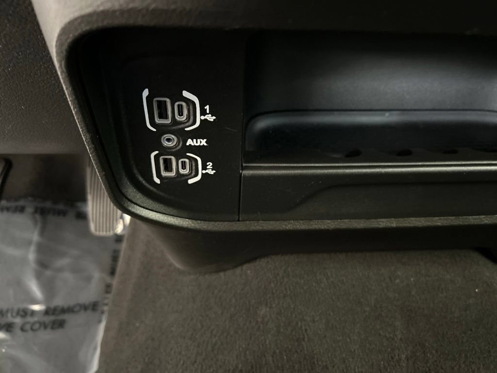 Used 2024 RAM 3500 Big Horn AWD/4WD image 51