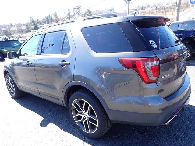 Used 2016 Ford Explorer Sport w/ Equipment Group 401A image 3