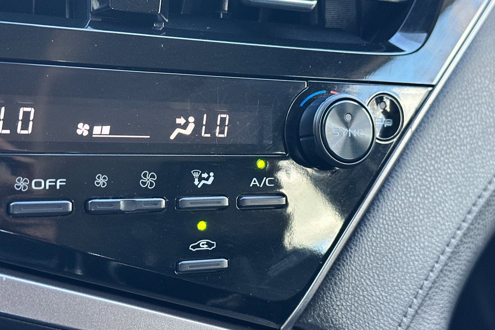 Certified 2023 Toyota Camry XLE image 30