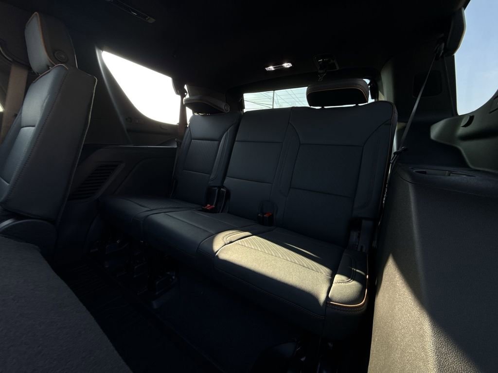 New 2026 GMC Yukon AT4 image 26