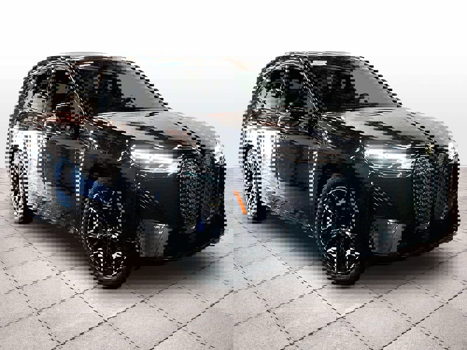 Certified 2022 BMW iX xDrive50 w/ Sport Package image 2