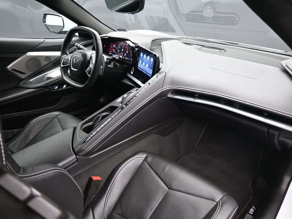 Used 2021 Chevrolet Corvette Stingray Preferred Cpe w/ Z51 Performance Package image 38