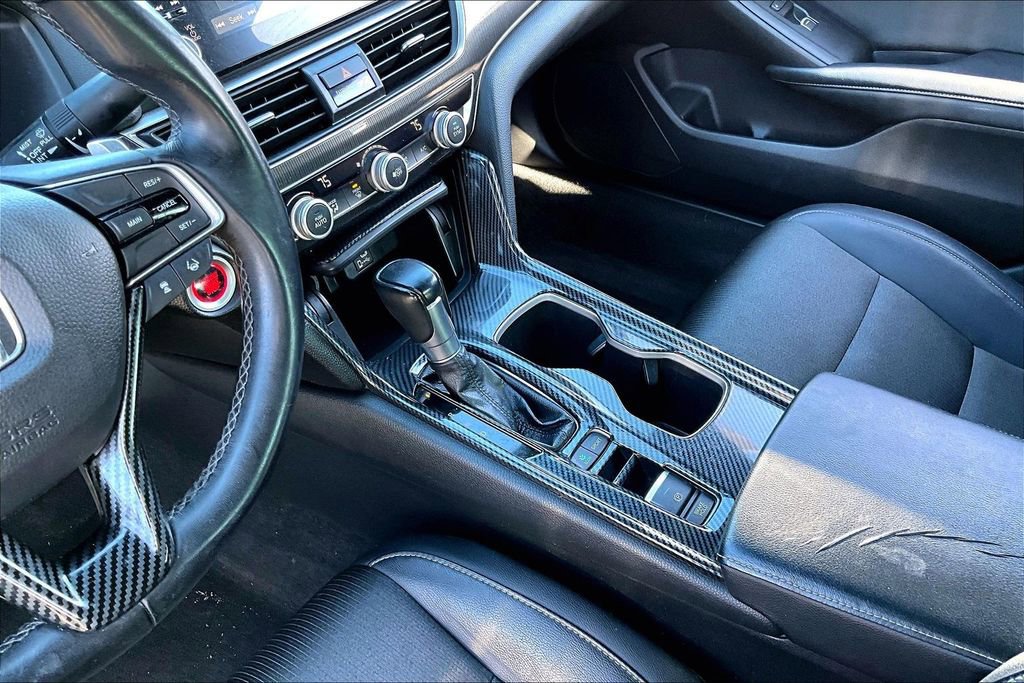 Used 2018 Honda Accord Sport image 15