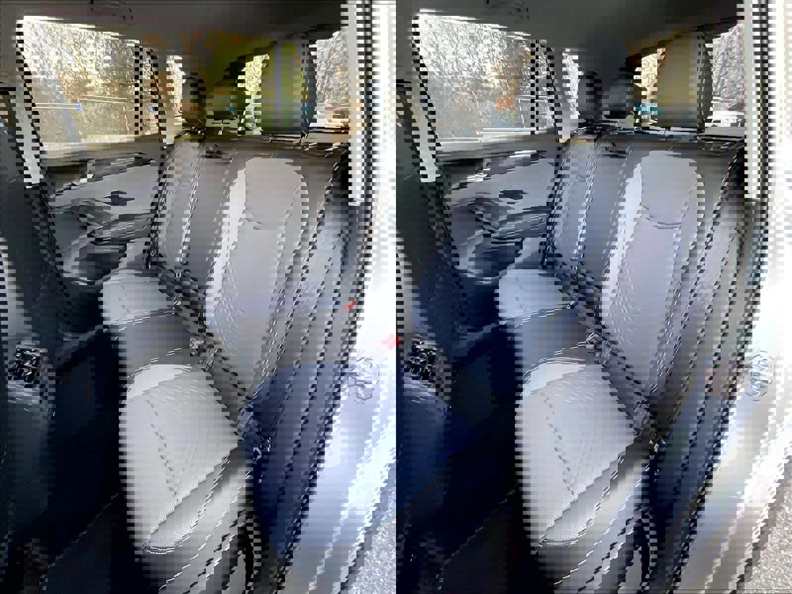 New 2026 Volkswagen Tiguan SE image 15