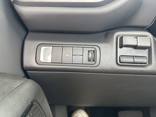 New 2026 Chevrolet Silverado EV LT image 27