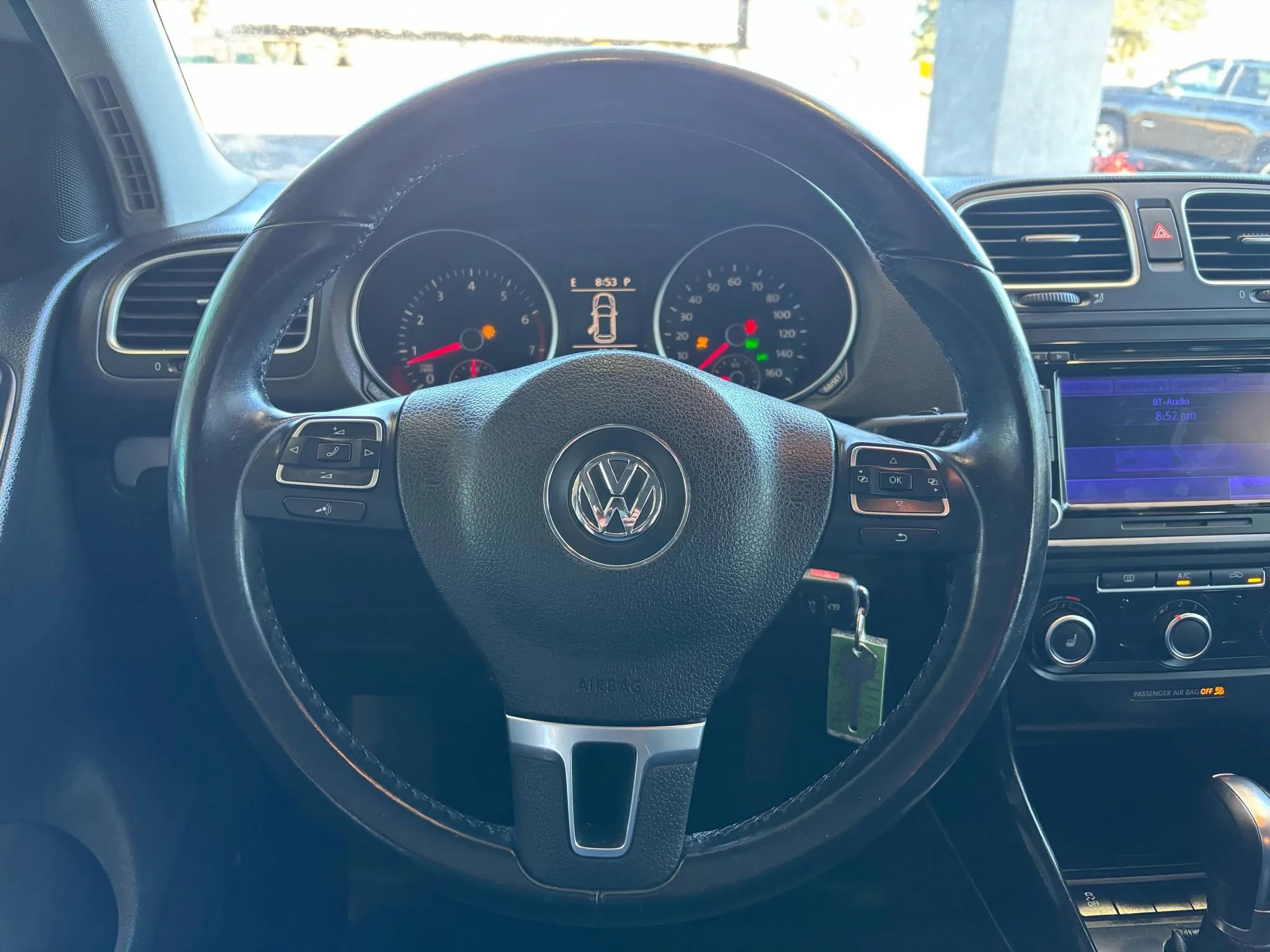 Used 2014 Volkswagen Golf 4-Door image 10