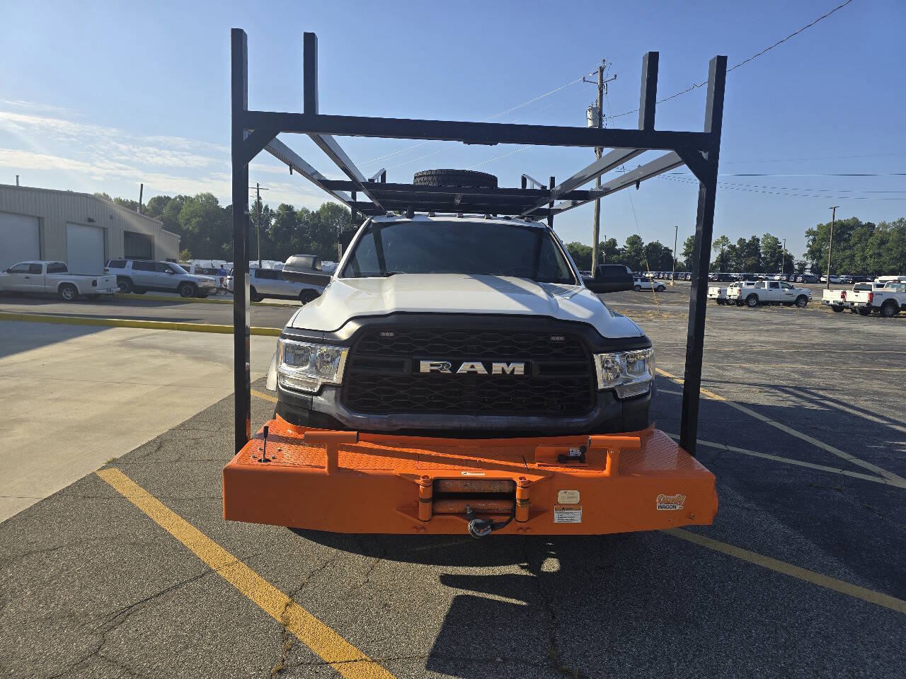 Used 2022 RAM 5500 Tradesman w/ Max Tow Package AWD/4WD image 4