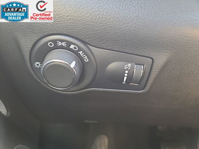 Certified 2024 Jeep Compass Sport image 33