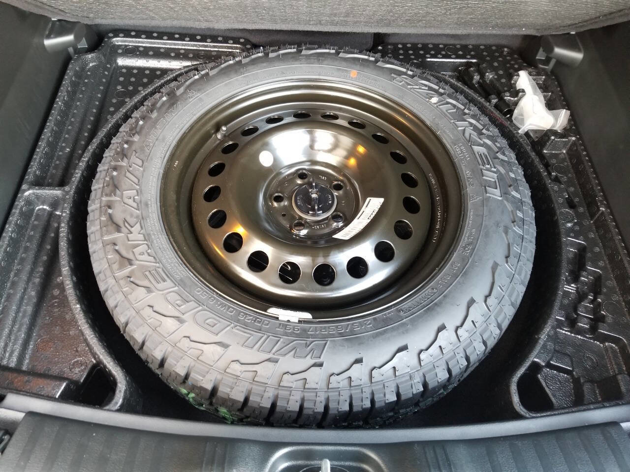 Certified 2024 Jeep Compass Trailhawk w/ Sun and Sound Group image 19