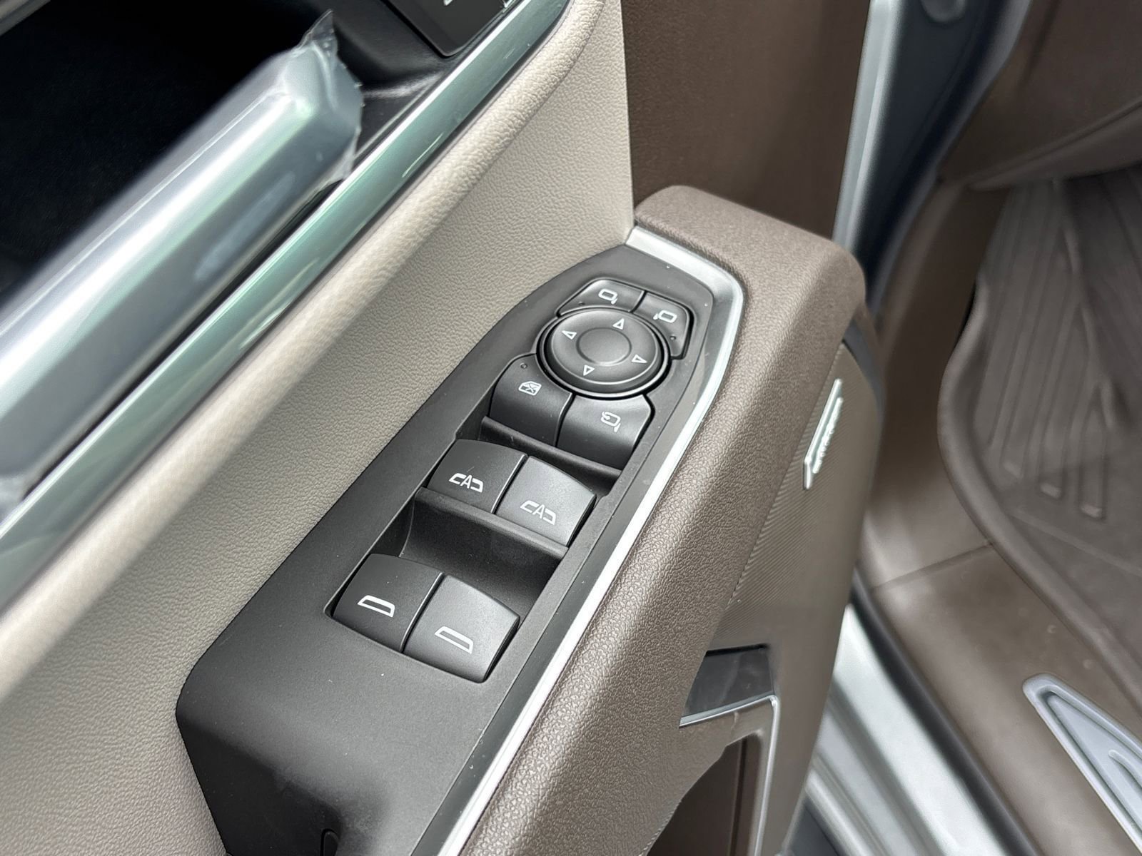 New 2026 GMC Sierra 1500 SLT w/ SLT Premium Plus Package image 25