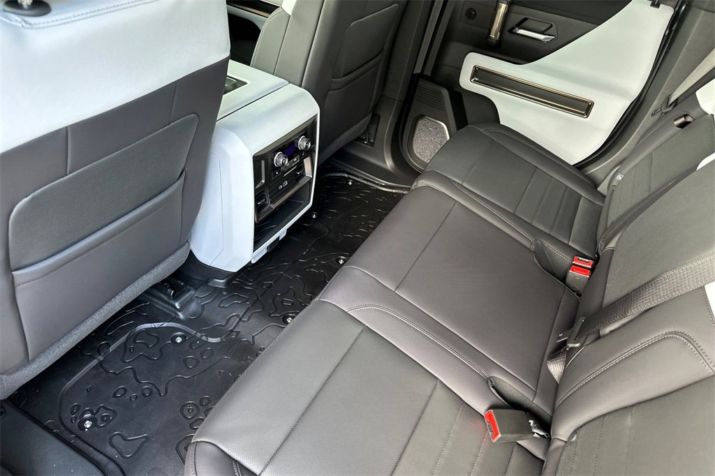 New 2025 GMC Hummer EV 3X w/ Battery Pack, 24 Module Pack image 10