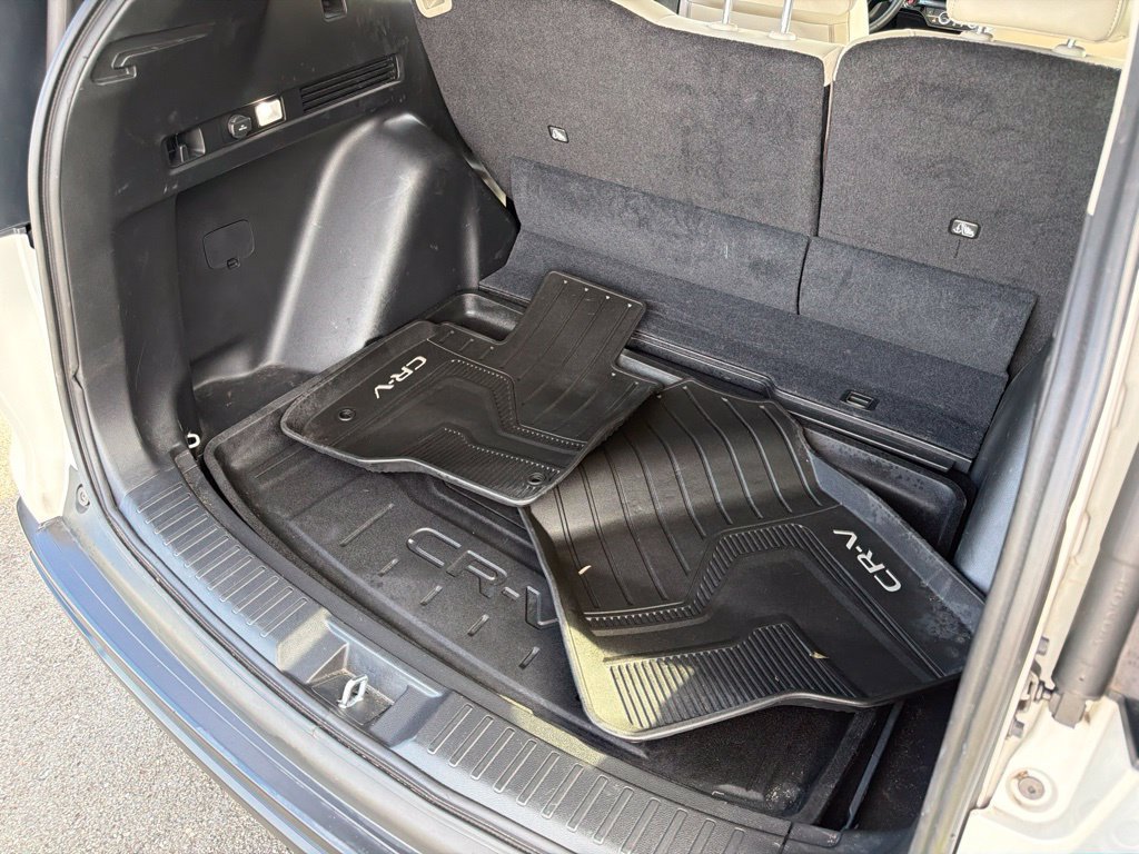 Used 2024 Honda CR-V EX-L image 10