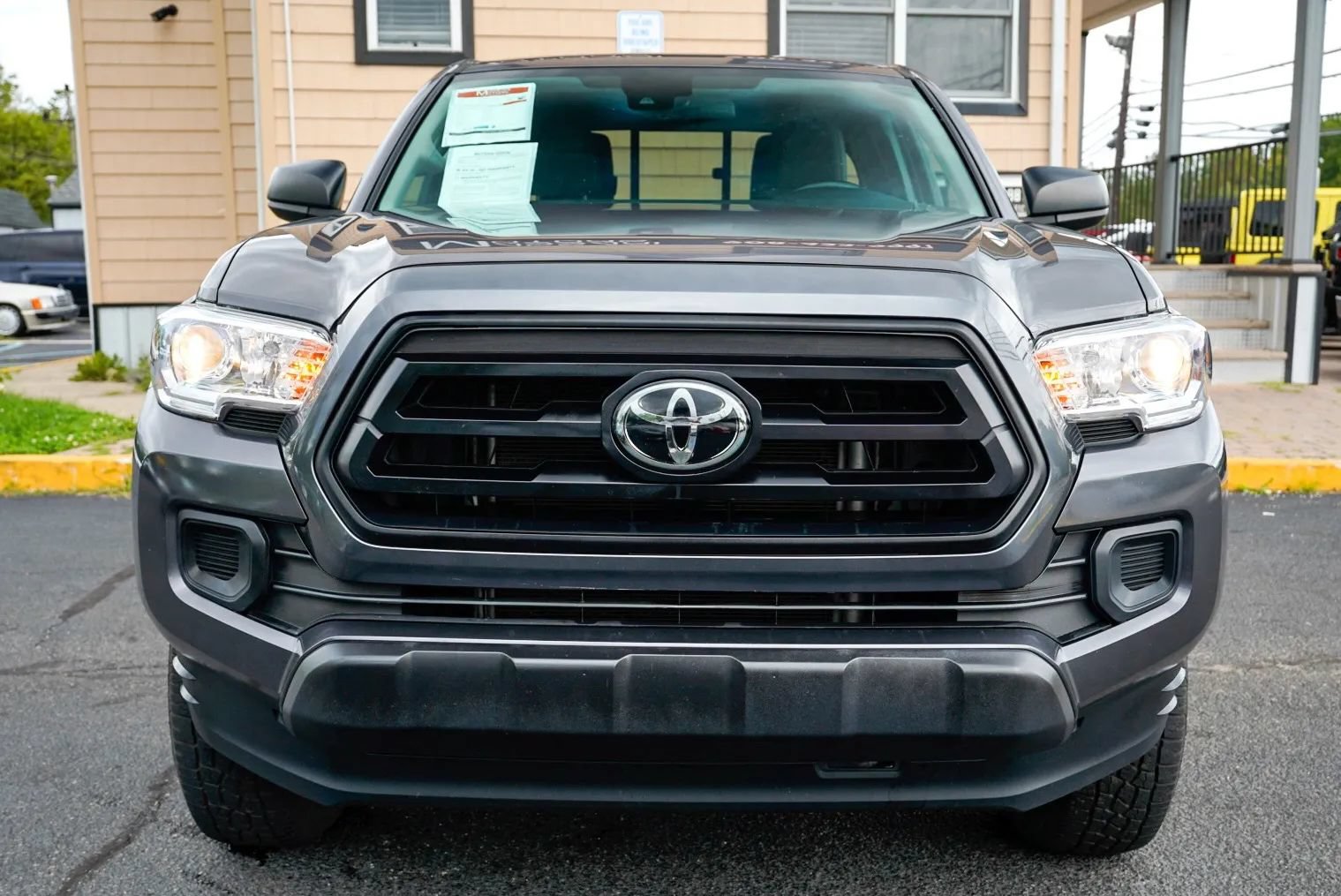 Used 2022 Toyota Tacoma SR w/ SX Package AWD/4WD image 2