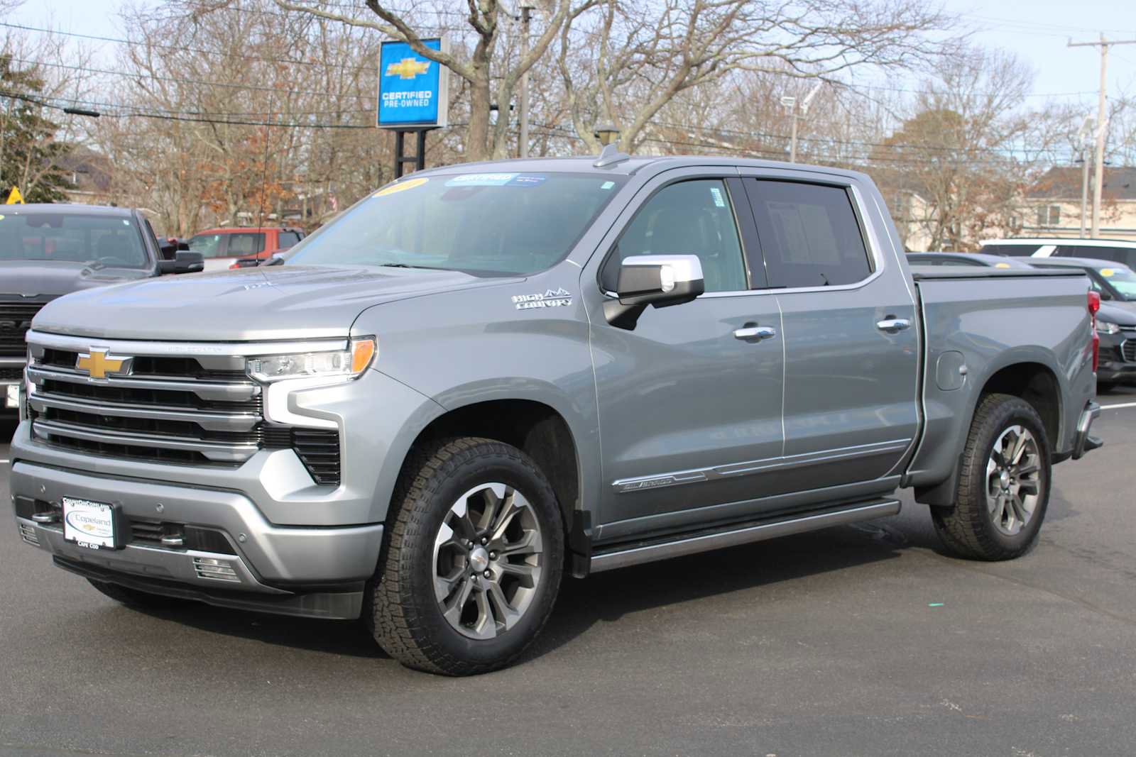 Certified 2024 Chevrolet Silverado 1500 High Country w/ Technology Package image 3