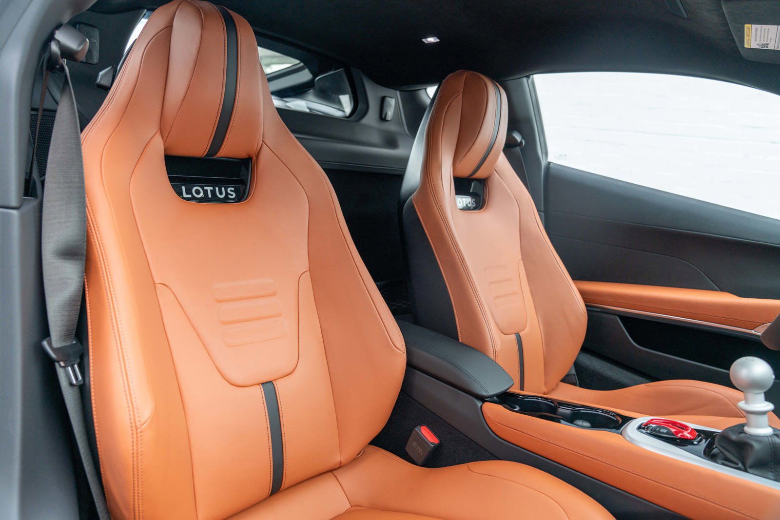 Used 2024 Lotus Emira First Edition image 37