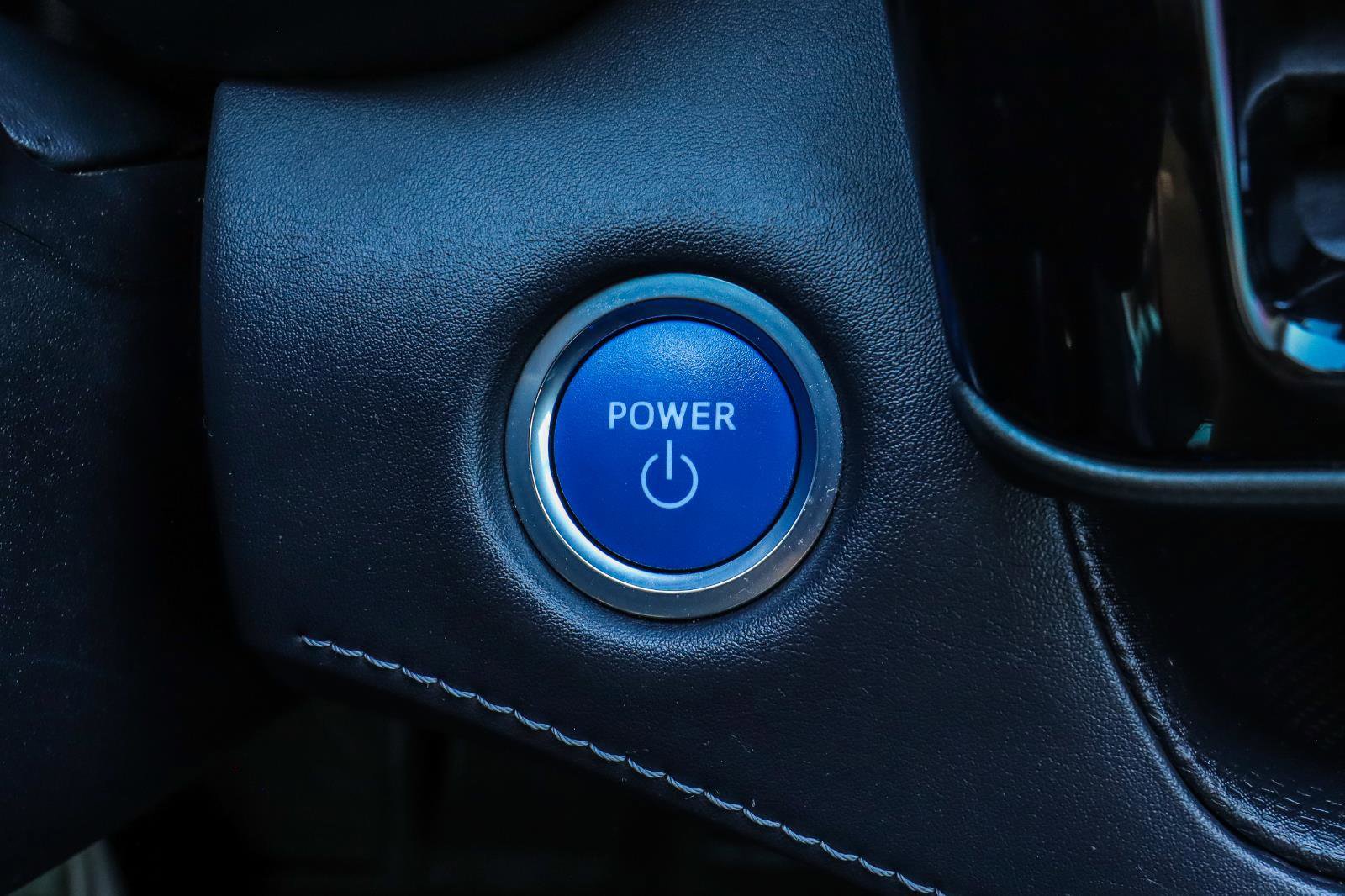 Used 2021 Toyota Highlander XLE image 17