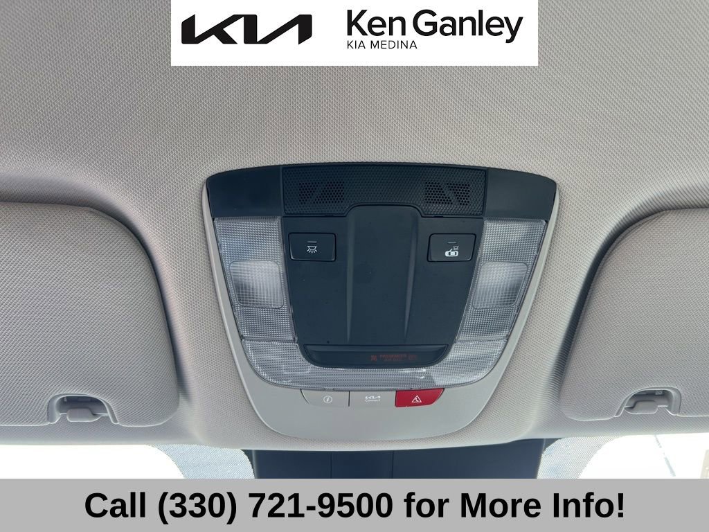 Certified 2023 Kia Sorento S image 40