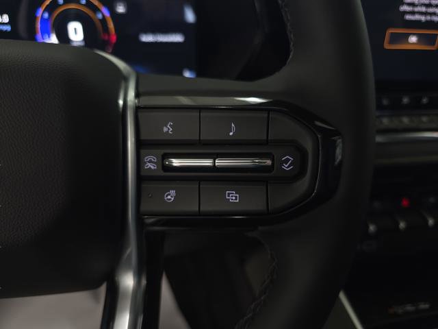 New 2026 Chevrolet Colorado ZR2 w/ Midnight Edition AWD/4WD image 16