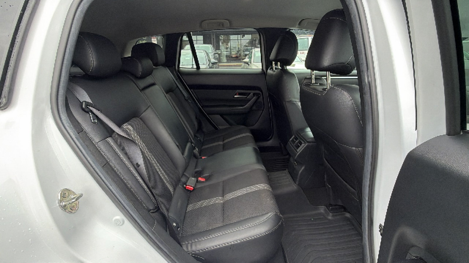 Certified 2024 MAZDA CX-50 AWD 2.5 S w/ Cargo Package image 28