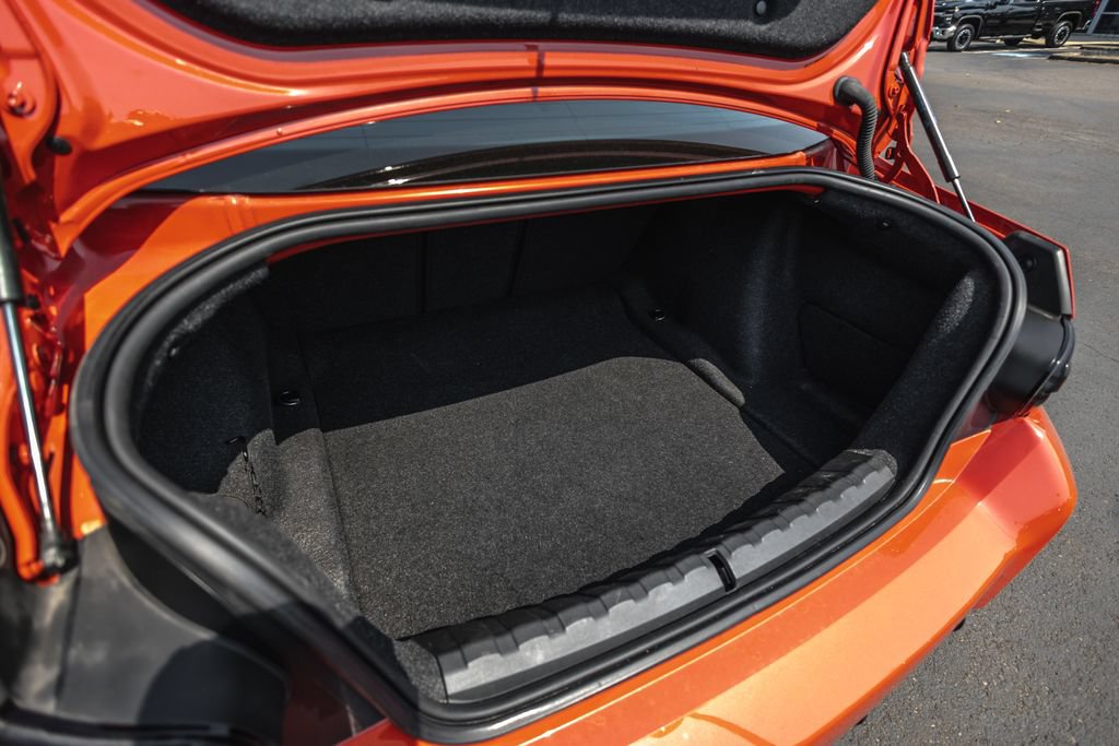 Used 2023 BMW M2 w/ Lighting Package RWD image 25