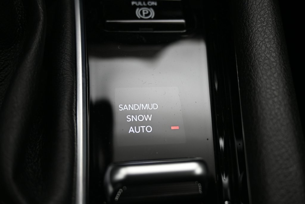 New 2026 Jeep Compass Latitude AWD/4WD image 12