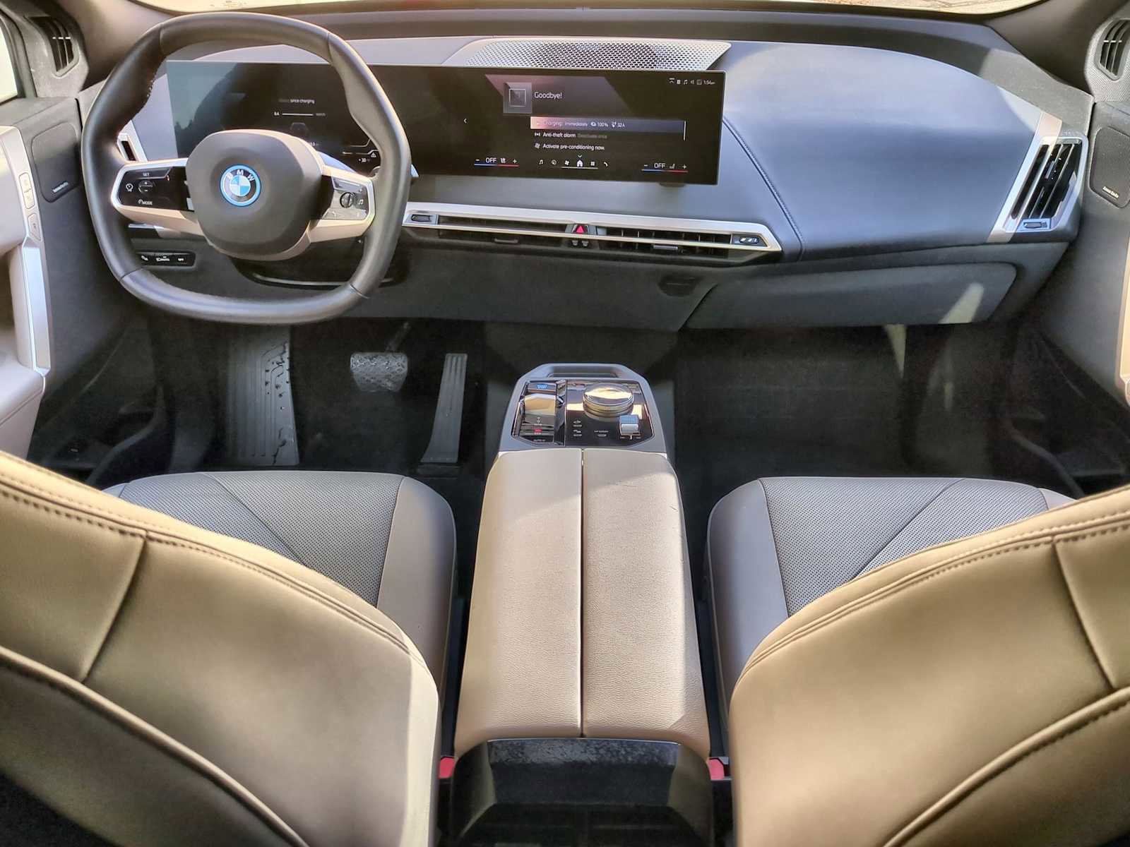 New 2025 BMW iX xDrive50 image 15