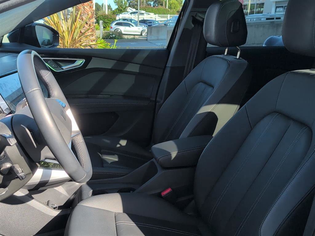 Used 2023 Audi Q4 e-tron Prestige w/ Black Optic Package AWD/4WD image 11