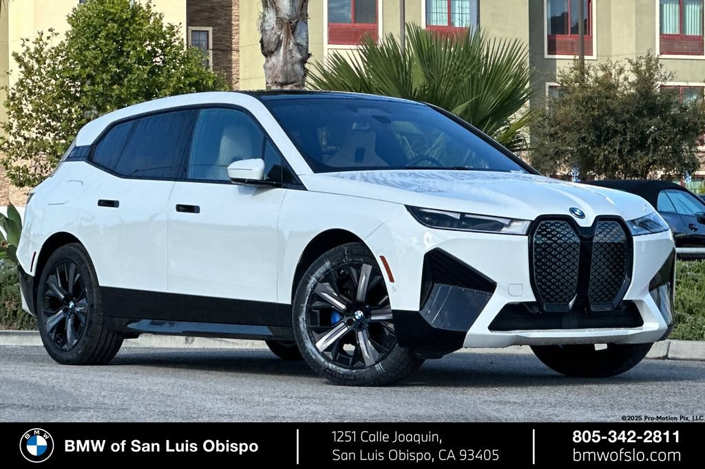 Used 2024 BMW iX xDrive50 w/ Sport Package AWD/4WD image 1