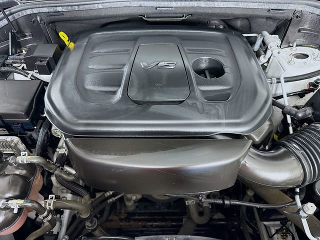 Used 2020 Jeep Grand Cherokee Altitude AWD/4WD image 32