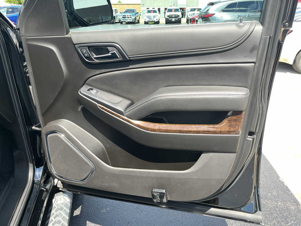 Used 2020 Chevrolet Tahoe LS AWD/4WD image 41