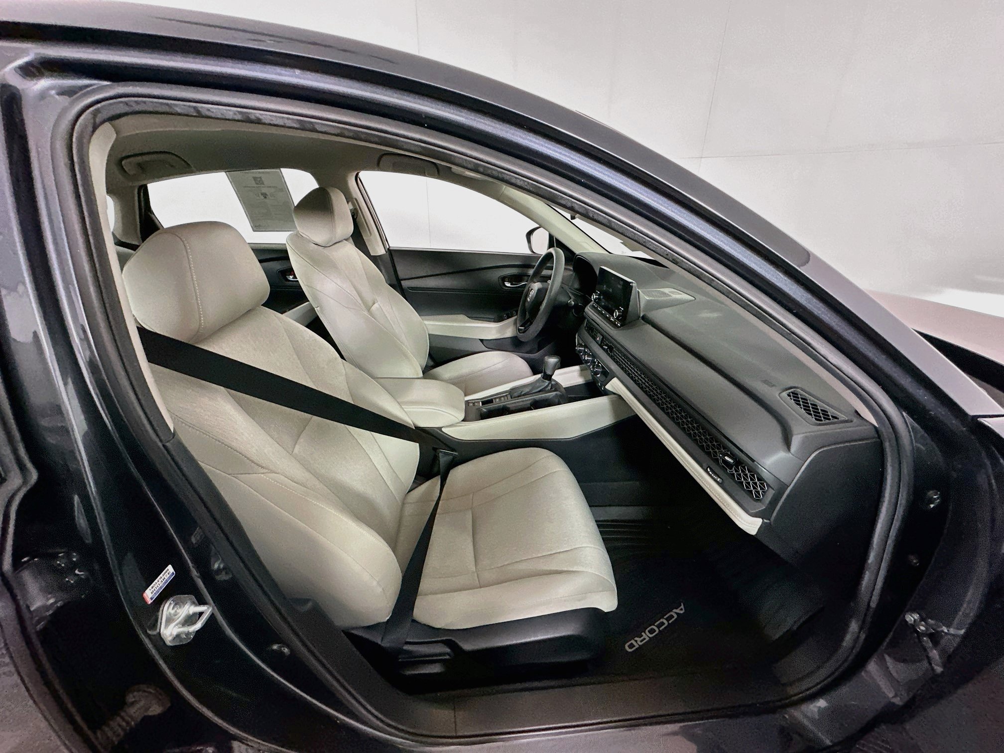 Used 2024 Honda Accord LX image 30