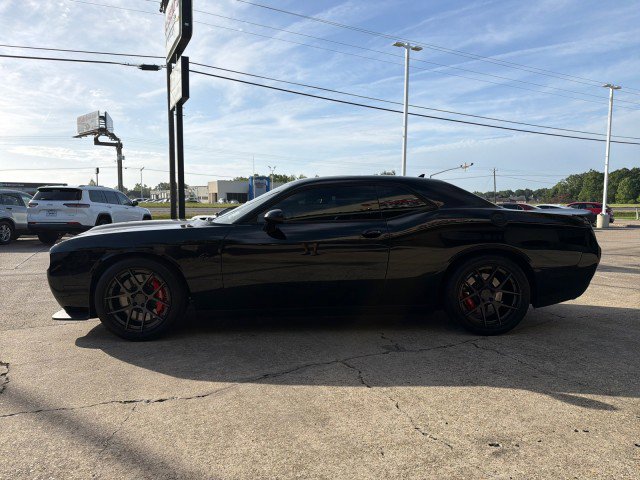 Used 2022 Dodge Challenger SRT Hellcat w/ Plus Package RWD image 11
