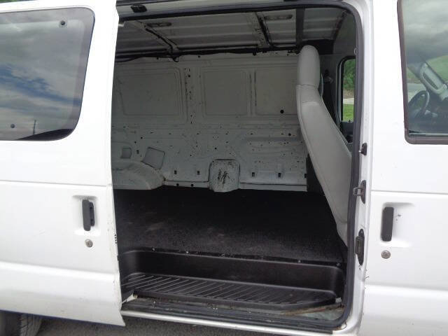 Used 2012 Ford E-150 and Econoline 150 w/ PWR Group RWD image 8