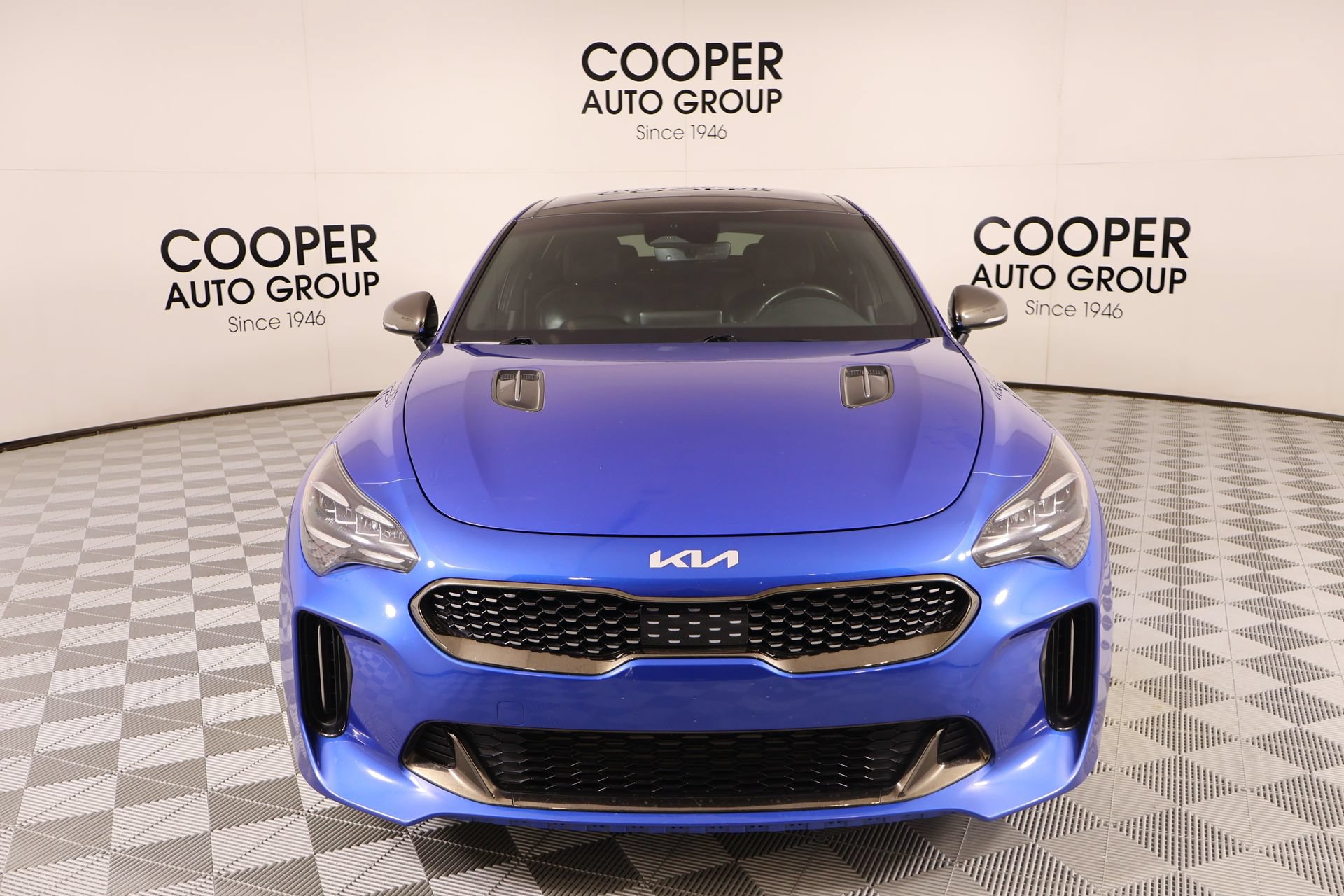 Used 2022 Kia Stinger GT1 RWD image 10
