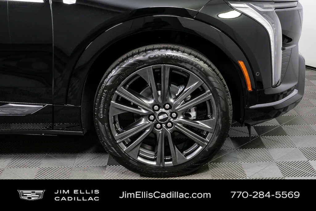New 2026 Cadillac Optiq Sport 2 RWD image 39