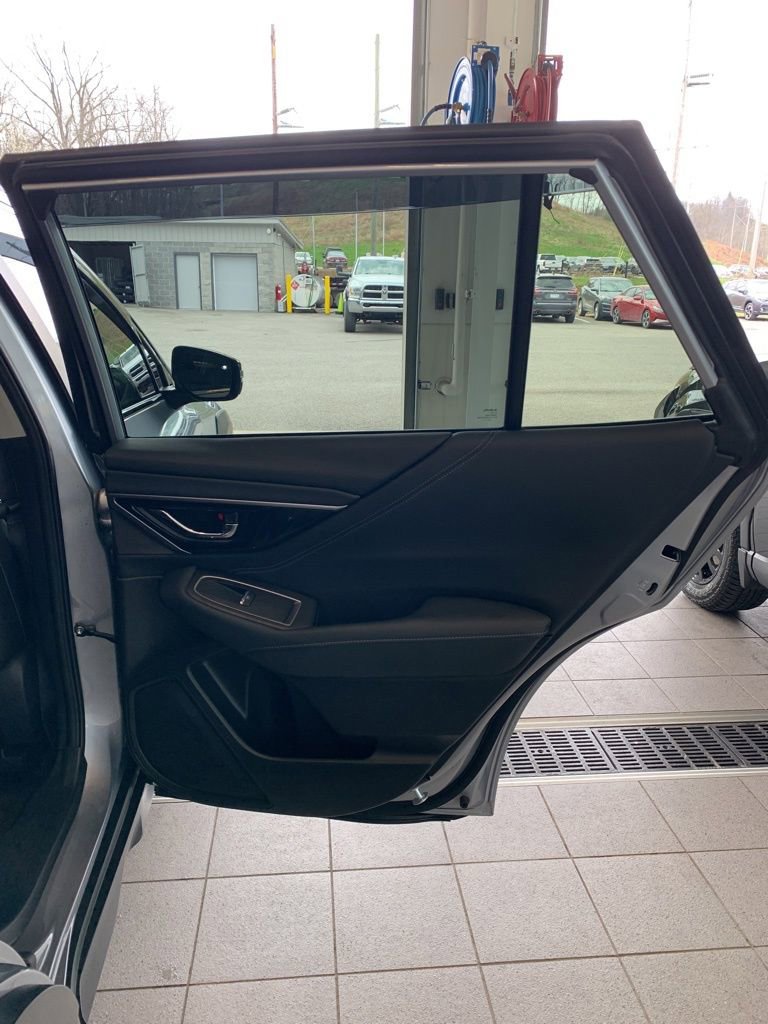 Certified 2025 Subaru Outback Limited image 22