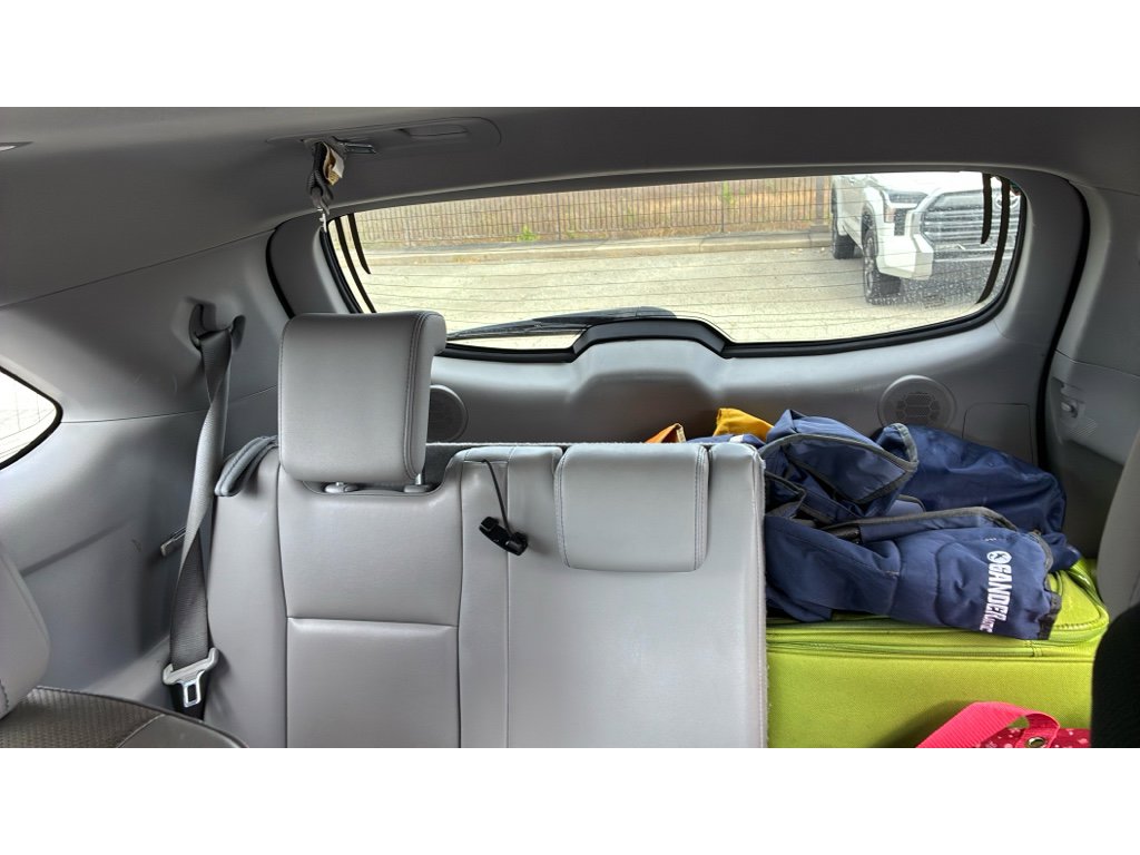 Used 2016 Toyota Highlander Limited image 7