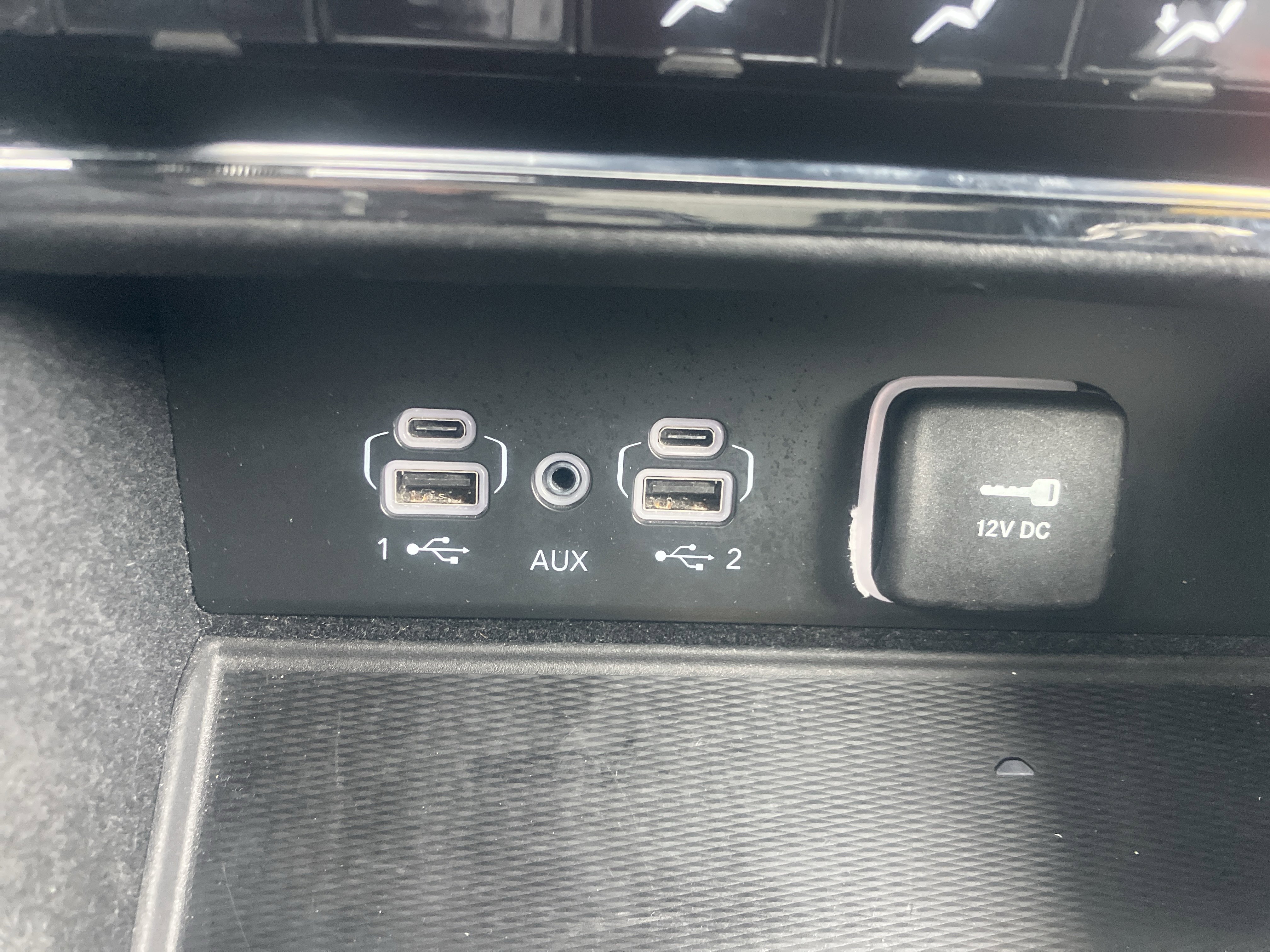 Used 2021 Jeep Grand Cherokee L Overland w/ Luxury Tech Group IV image 38