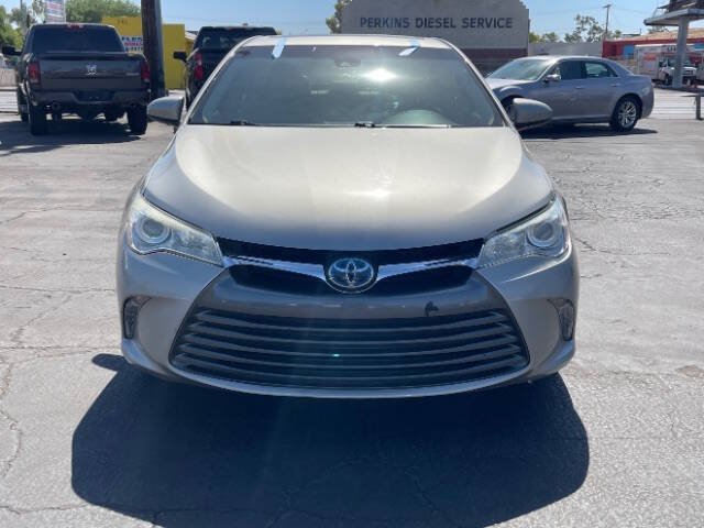 Used 2017 Toyota Camry XLE w/ Moonroof Package FWD image 8