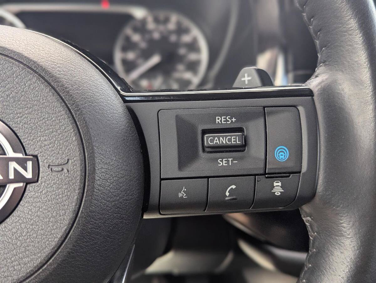 Used 2023 Nissan Pathfinder SL w/ SL Premium Package AWD/4WD image 24