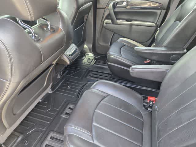 Used 2015 Buick Enclave Leather FWD image 12