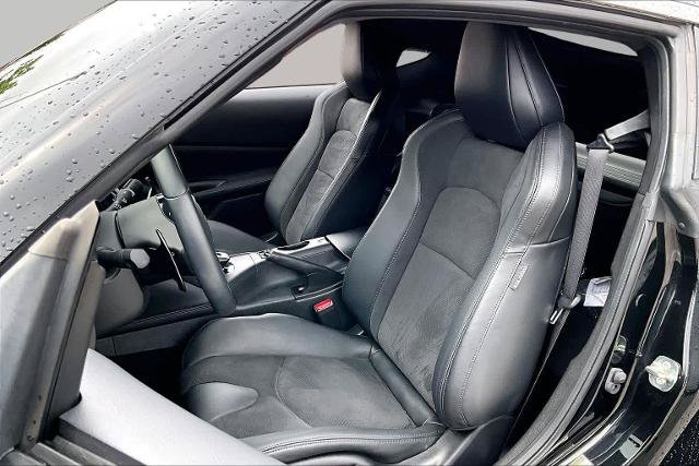 Certified 2025 Nissan Z Performance w/ Floor Mat Package RWD image 8