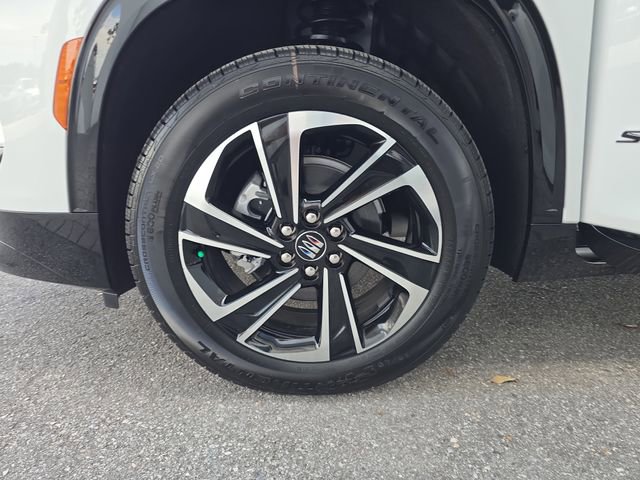 New 2026 Buick Enclave Sport Touring w/ Power Package image 33