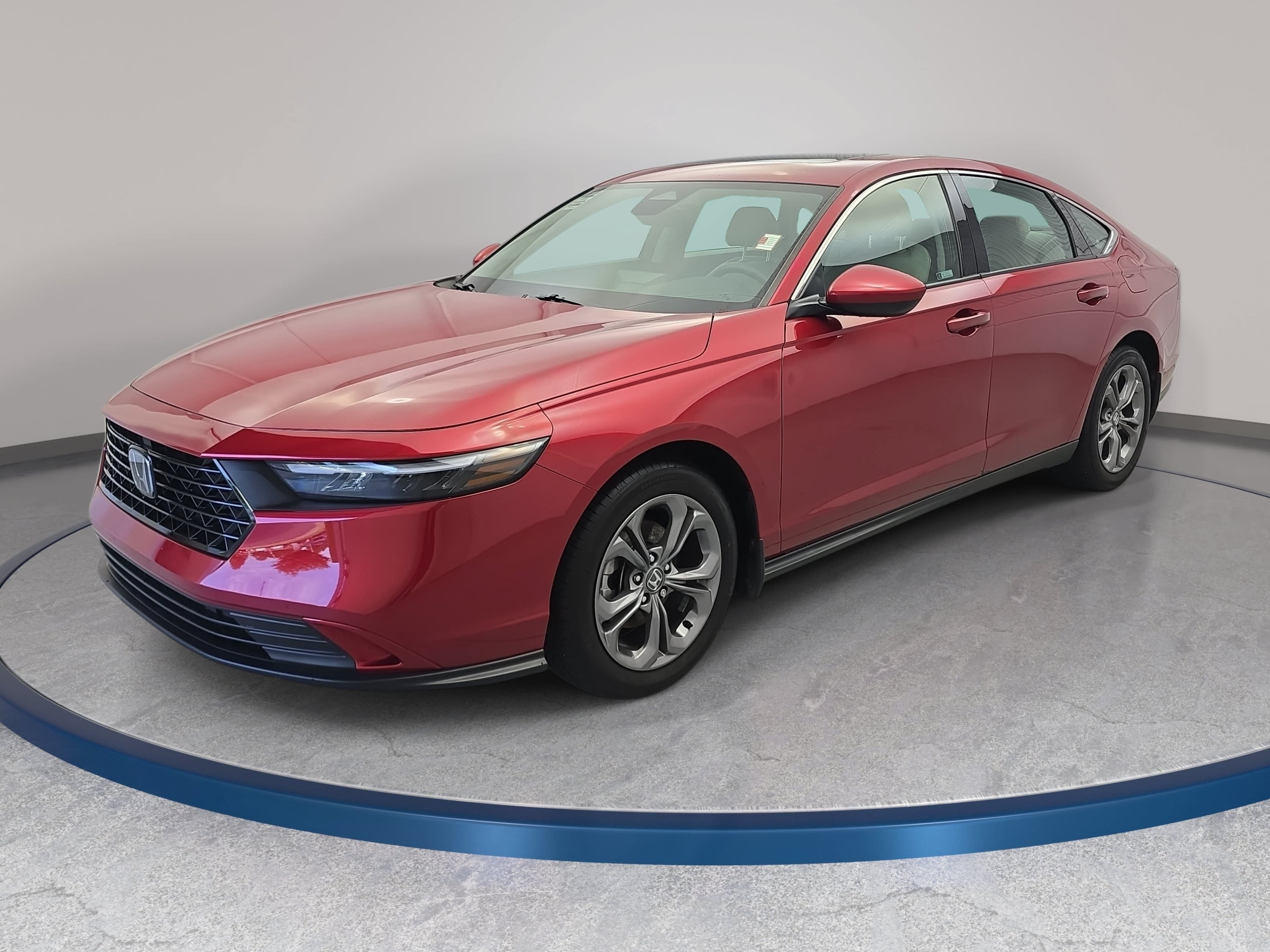 Used 2024 Honda Accord EX image 1