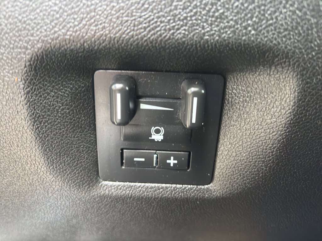 Used 2014 Chevrolet Silverado 3500 LTZ w/ LTZ Plus Package image 28